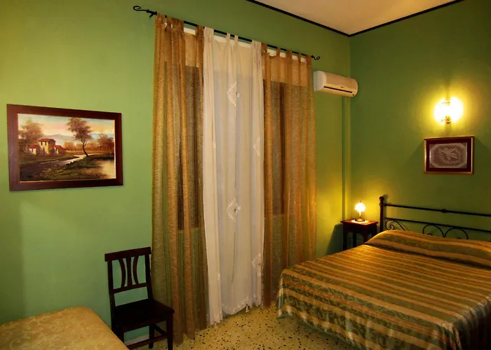Bed & Breakfast Candalu - Giardinata 4*