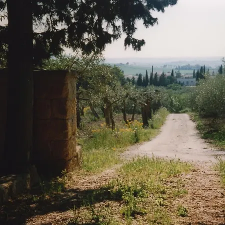 Candalu - Giardinata Bed & Breakfast 4*