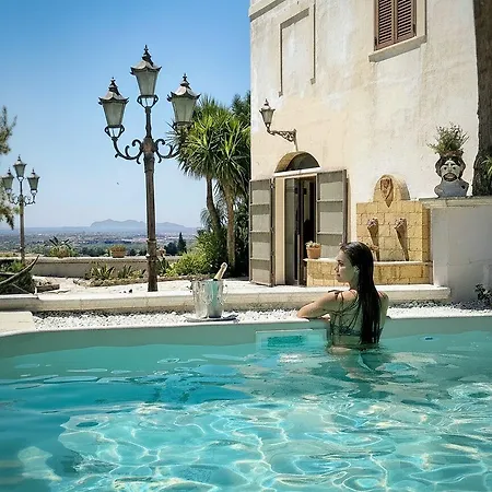 Bed & Breakfast Candalu - Giardinata 4*