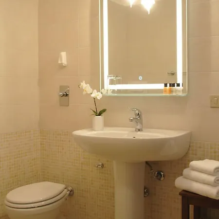 Bed & Breakfast Candalu - Giardinata 4*