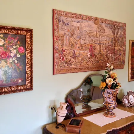 Candalu - Giardinata Bed & Breakfast 3*